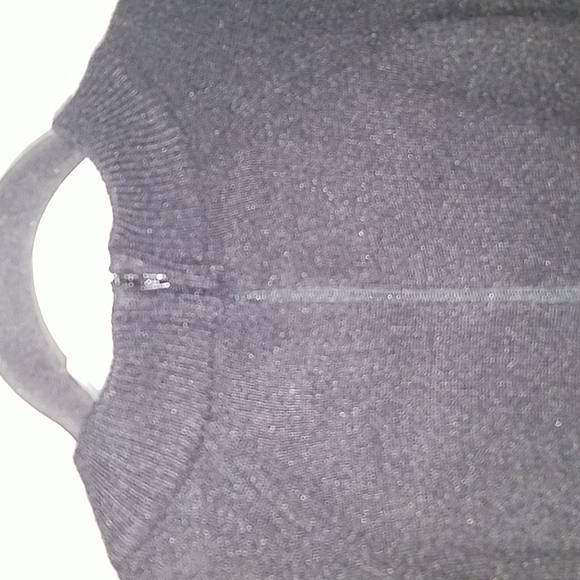 Designers Originals Sweater - Picture 4 of 4